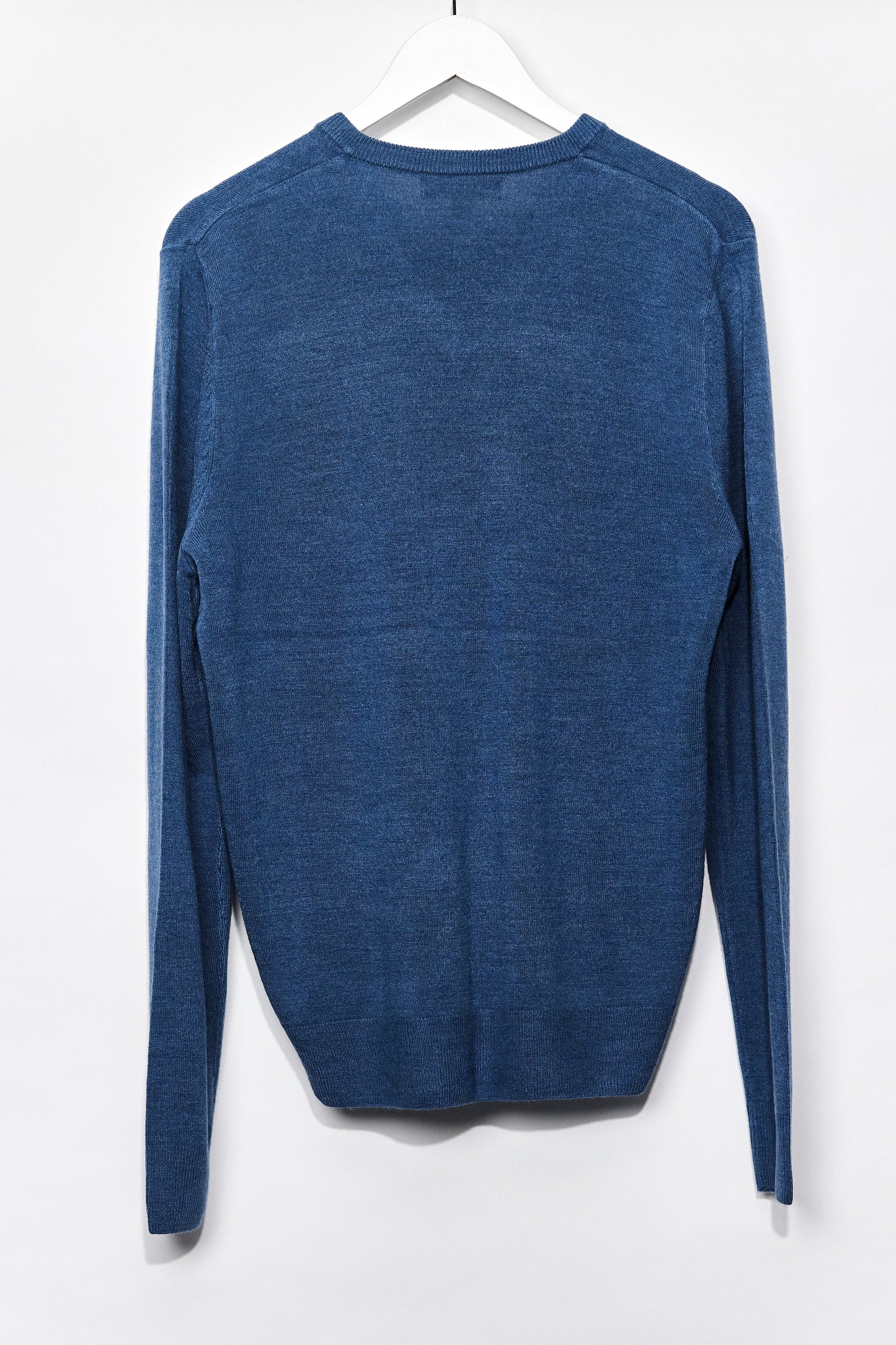 Mens M&S Blue Fine Knit Jumper with V Neck size Medium