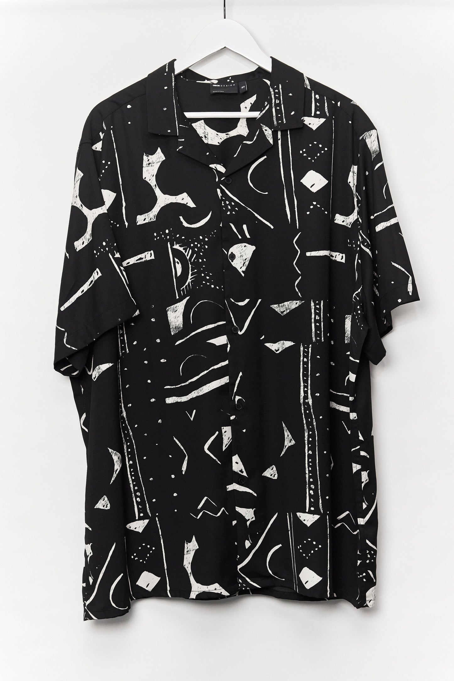 Mens ASOS Black & White Pattern Shirt Size XXL