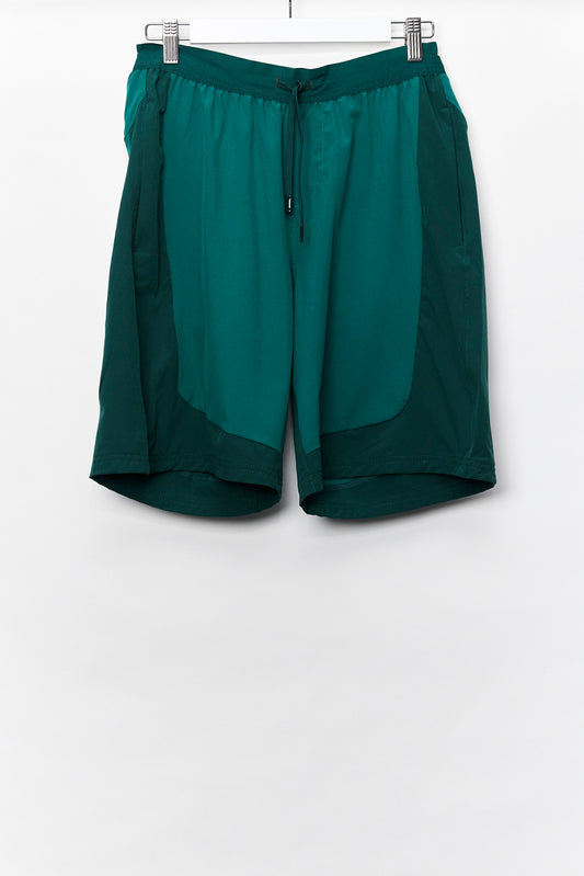 Mens H&M Move Green Sport Short size Small