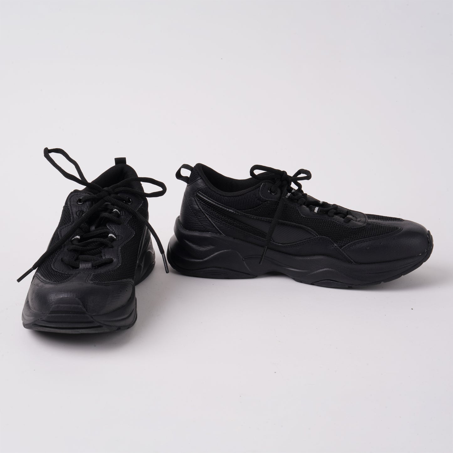Black Puma Running Trainer size 6