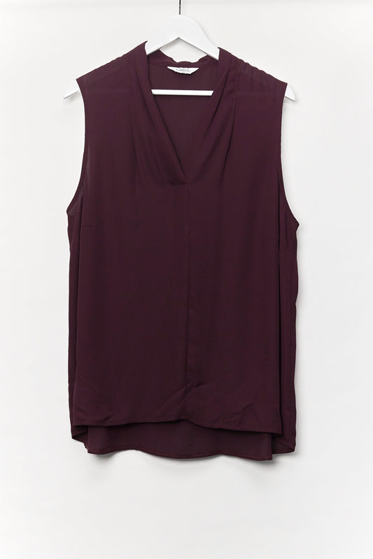 Womens Classic Sleeveless Blouse size 20