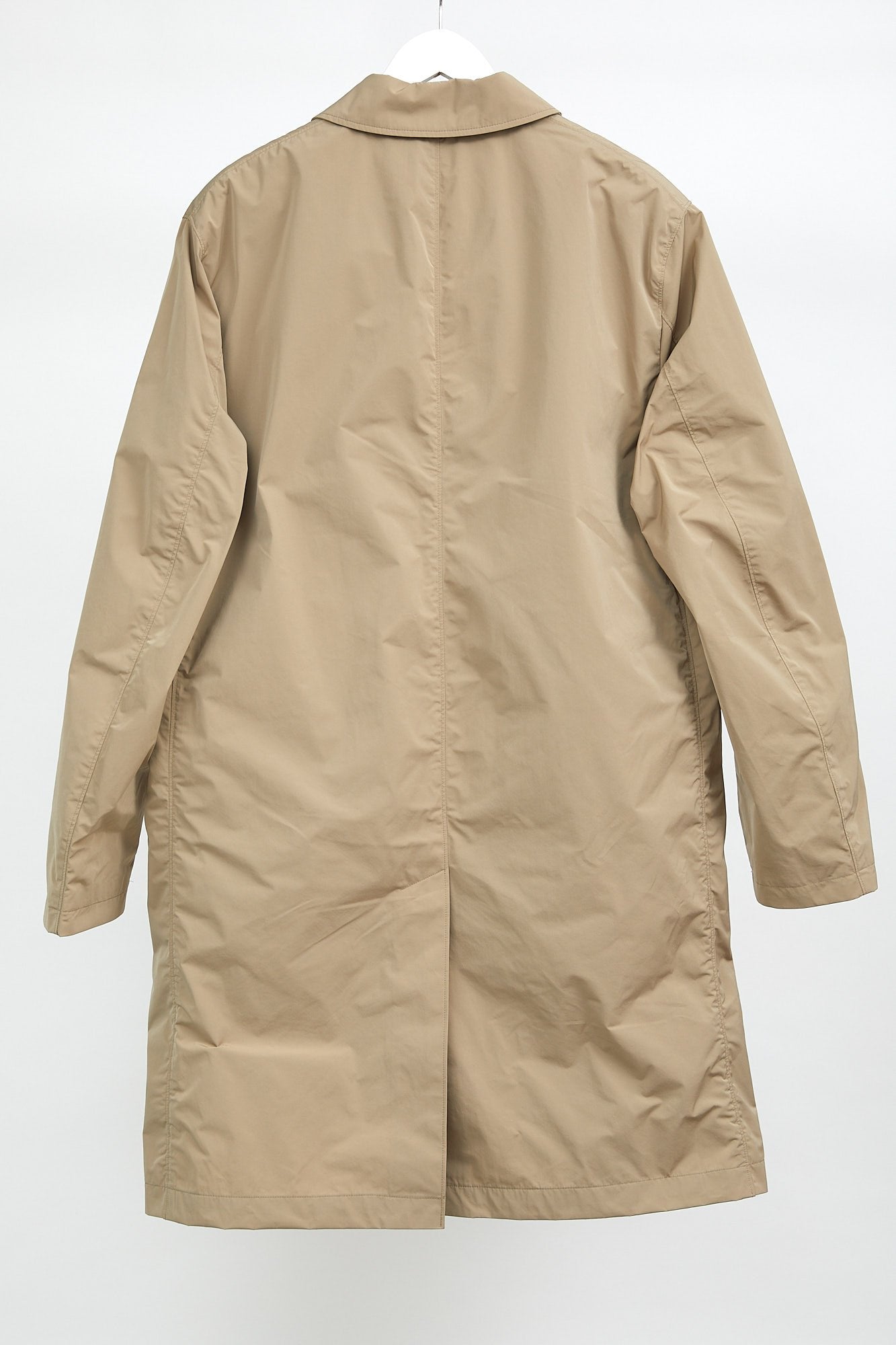 Mens Beige Mac Coat: Size Large