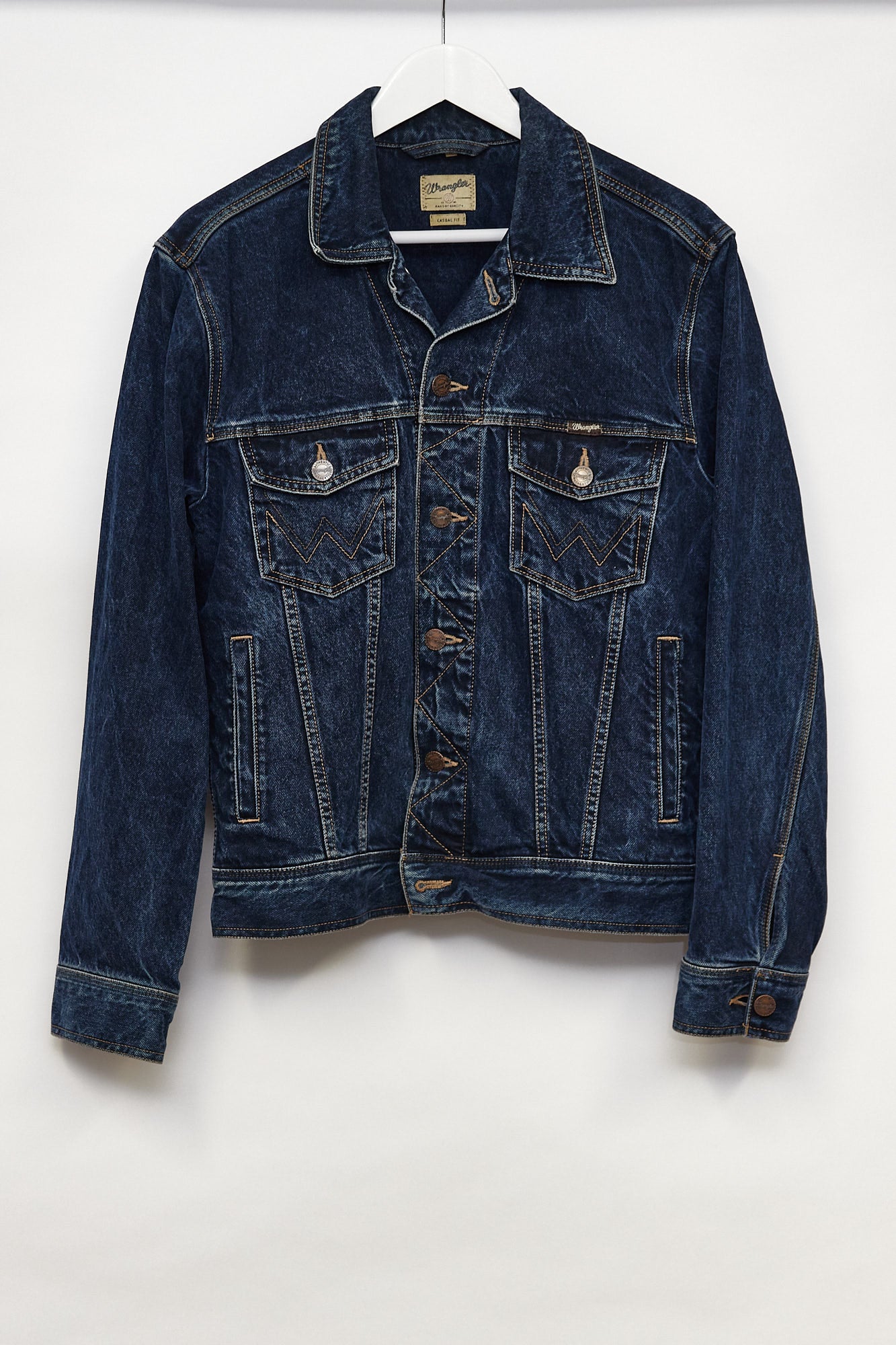 Mens Wrangler denim jacket size medium
