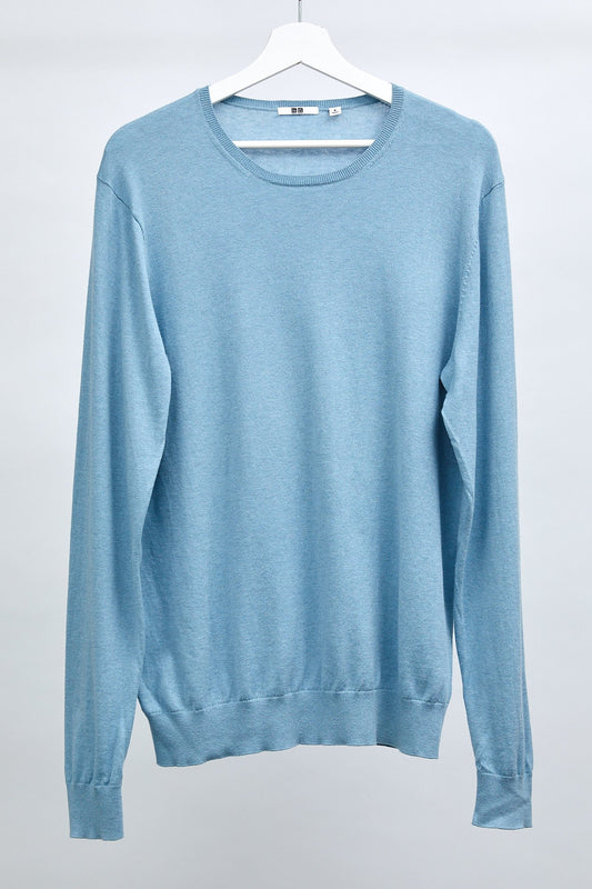 Mens Light Blue Crew Neck Jumper: Size Large