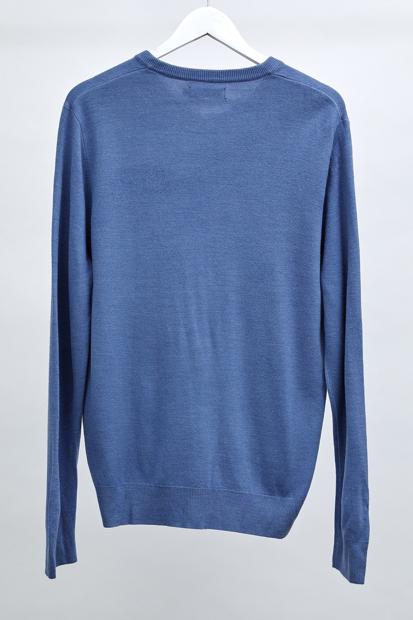 Mens BHS Mid Blue V-Neck Jumper: Size Medium