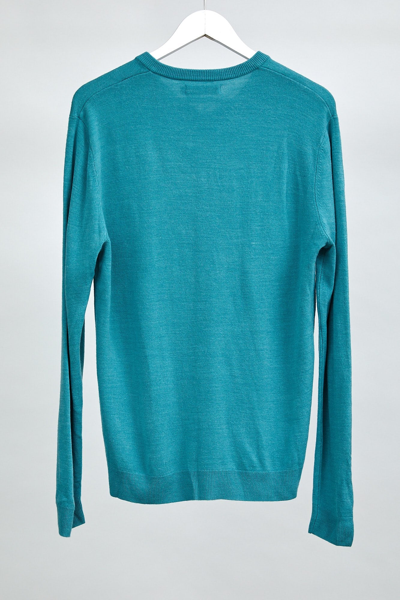 Mens Green V-Neck Jumper: Size Small