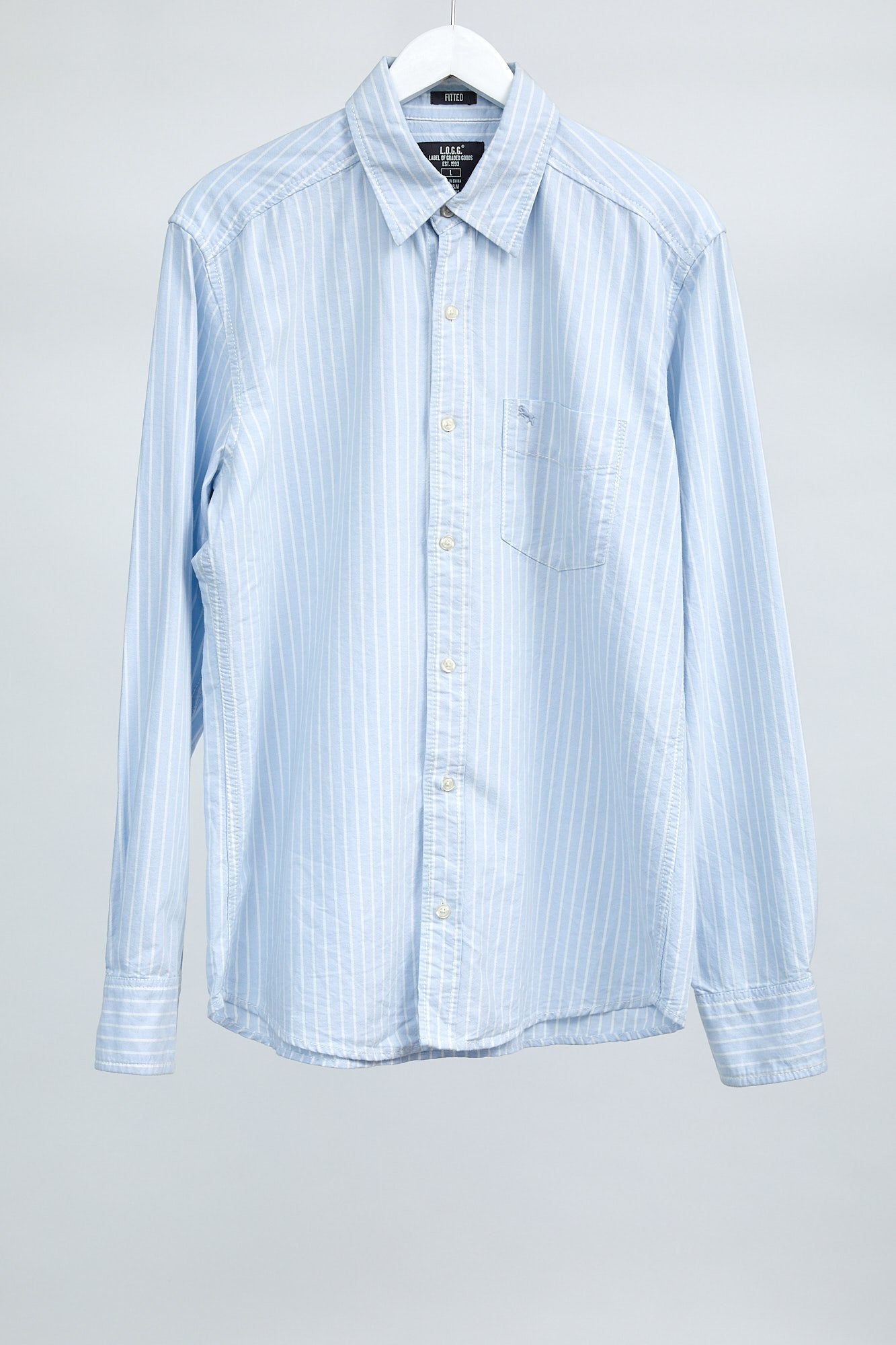 Mens Blue and White Pin Stripe Shirt: Size Large