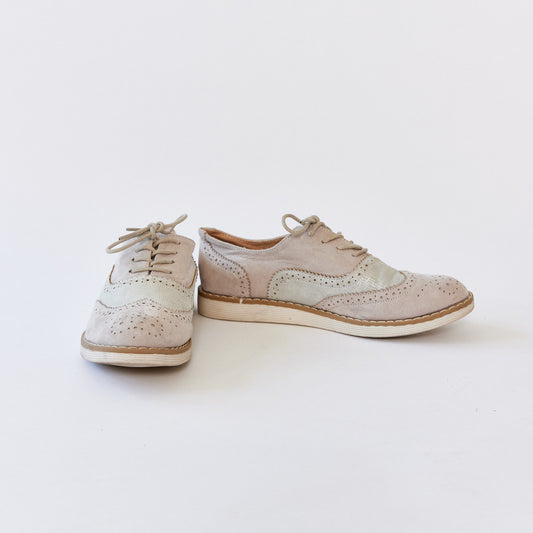 Pale grey brogue style shoe size 5