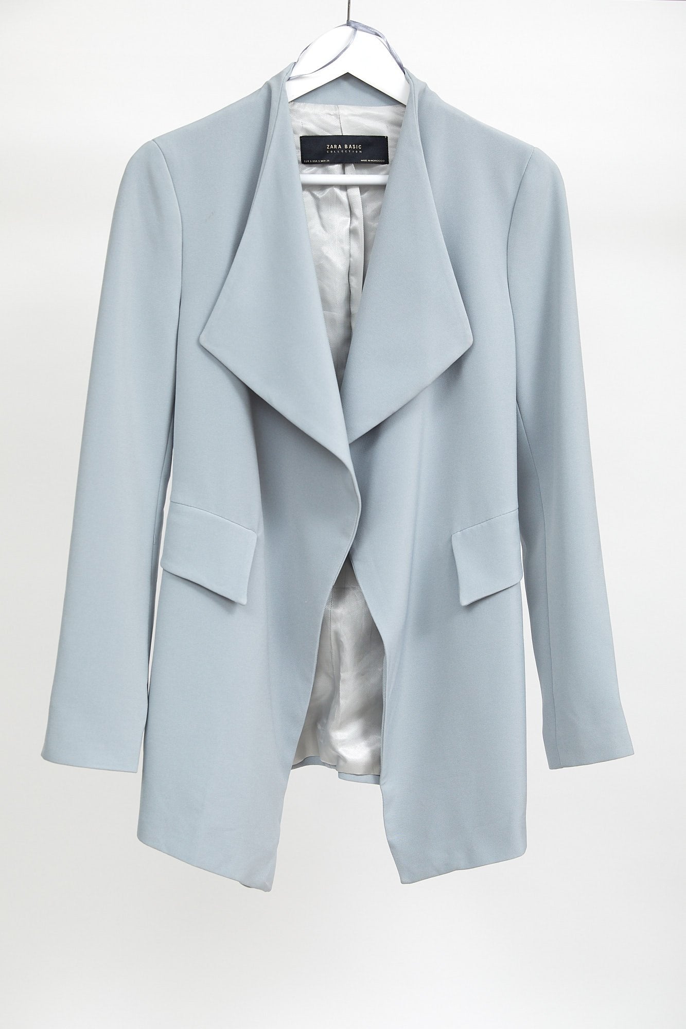 Womens Light Grey Blazer: Size Small