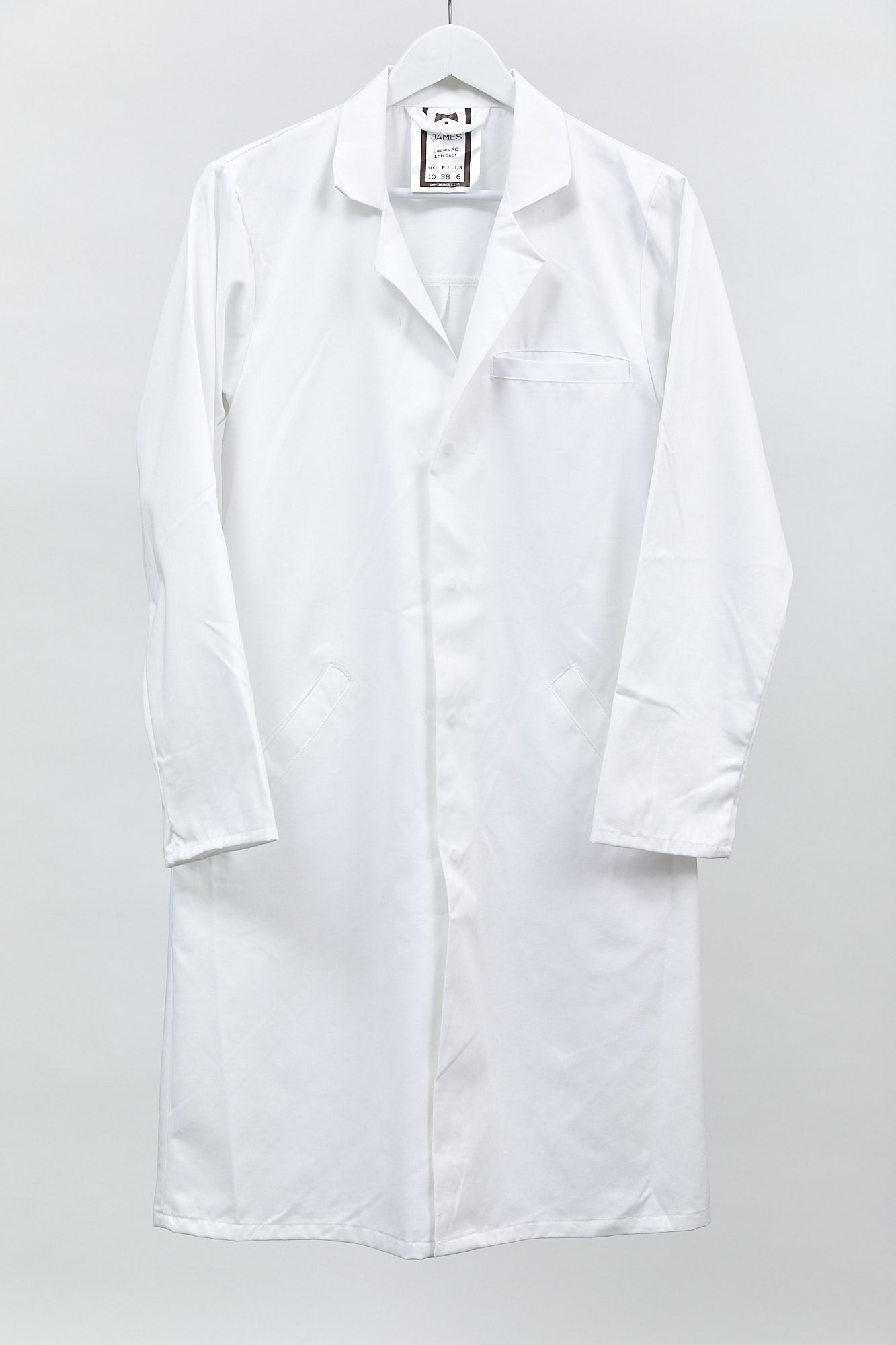 Womens White Medical Lab Coat: Size Small
