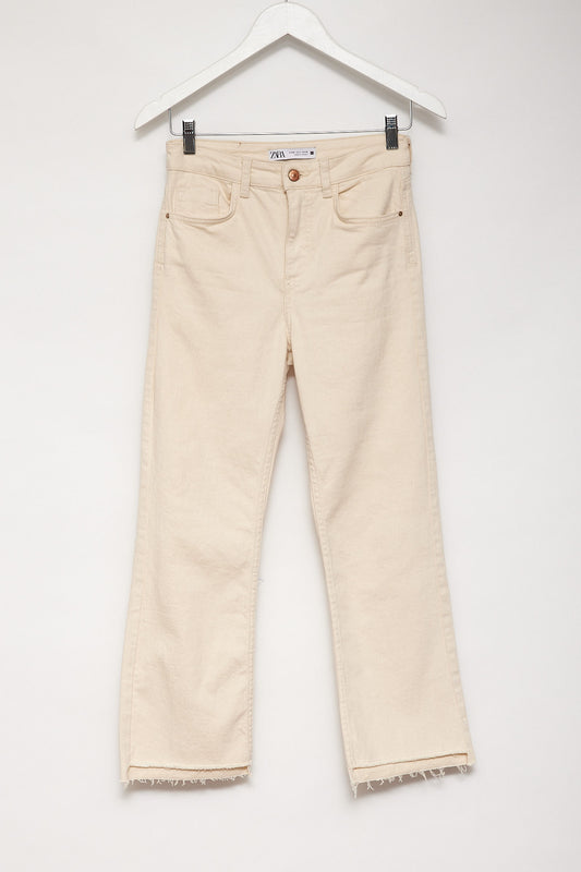 Womens Zara Cream Jeans: Size Extra Small