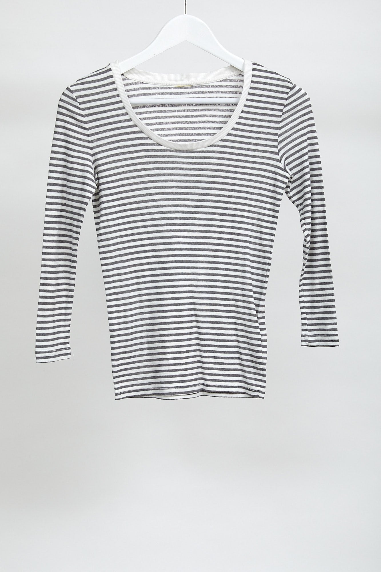 Womens Black And White Stripe T-Shirt: Size Small