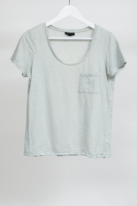 Womens Mint Green Short Sleeve T-Shirt: Size Small