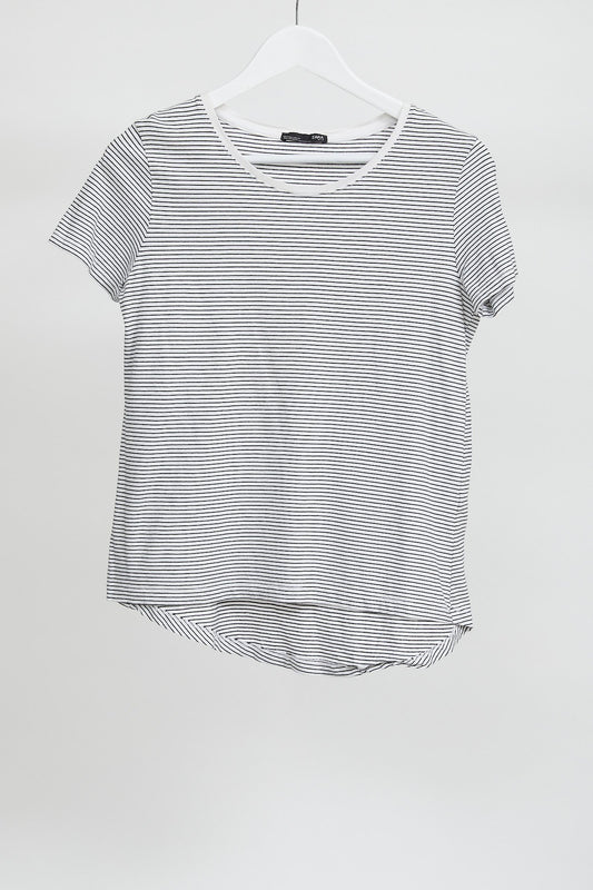 Womens Black And White Stripe Pattern: Size Small
