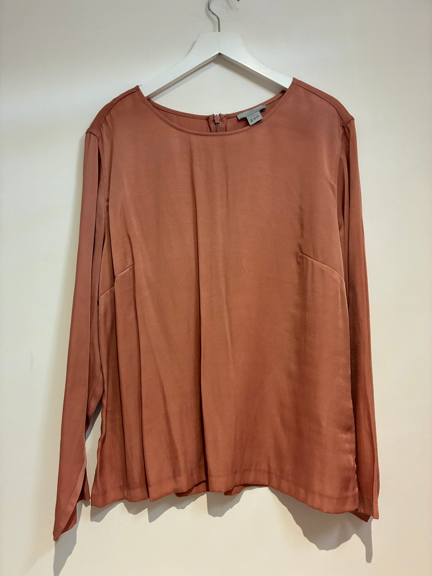 Womens H&M Terracotta blouse Size 10