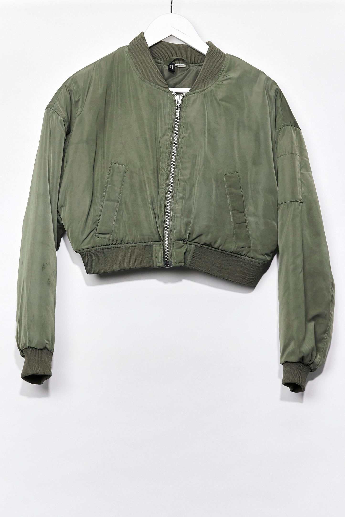 Womens H&M khaki cropped bomber jacket size medium