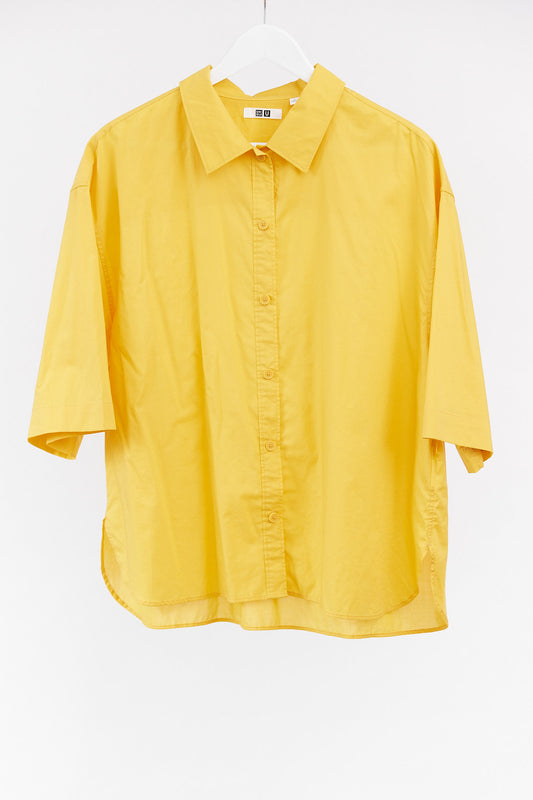 Womens Uniqlo Yellow short sleeve shirt size large