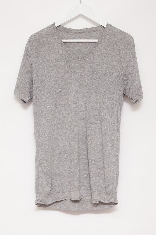 Mens Grey V Neck T-shirt size Medium