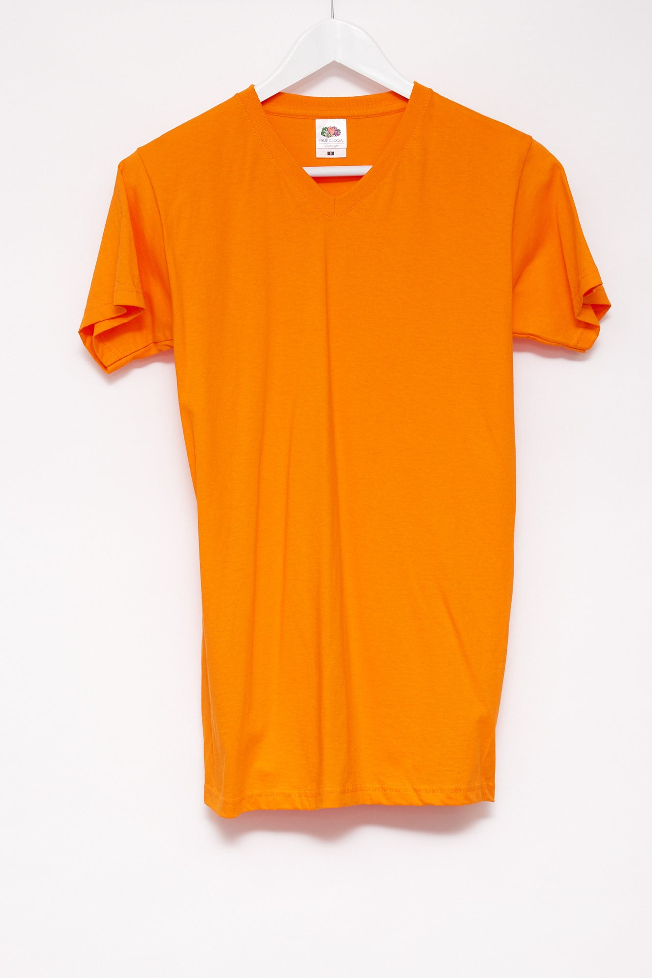 Mens Fruit of the Loom Orange T-shirt: size Small