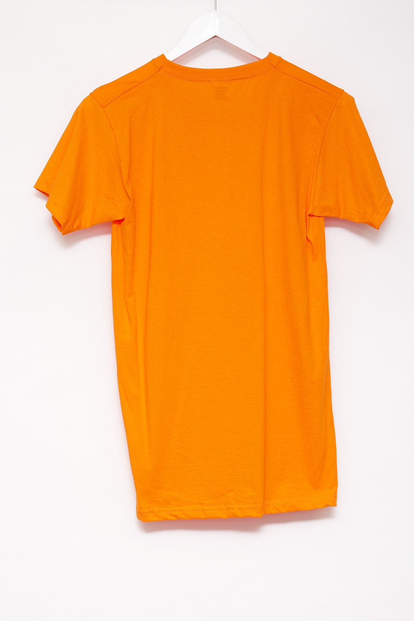 Mens Fruit of the Loom Orange T-shirt: size Small