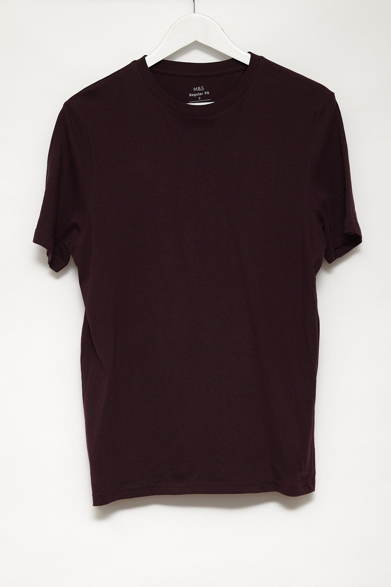 Mens M&S Dark Burgundy T-shirt: Size Small