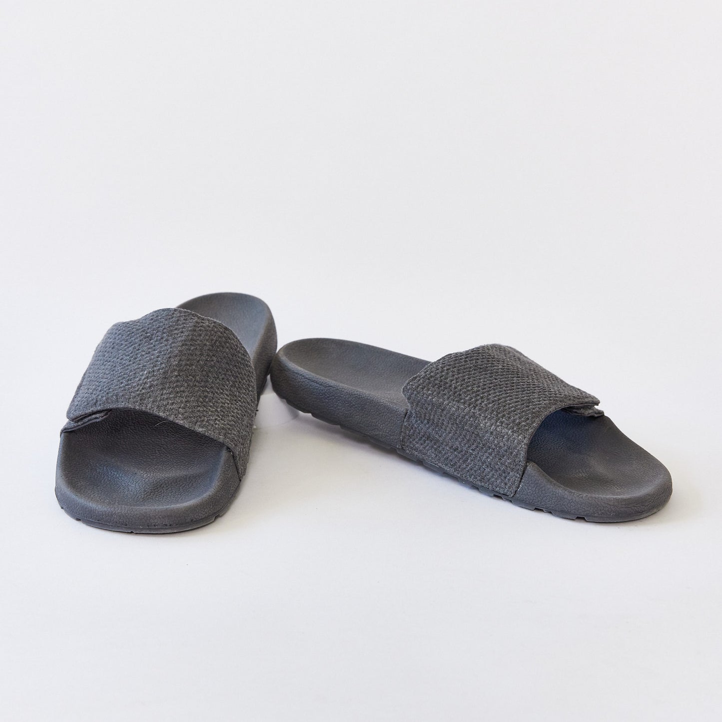 Grey Slider shoe size 11