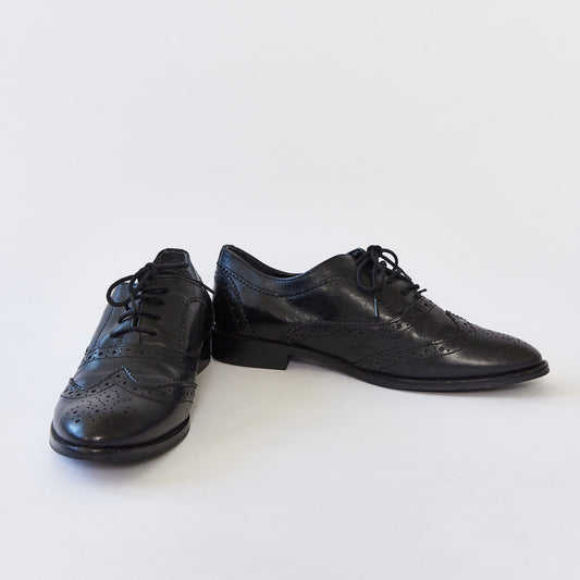 Black brogue style shoe size 6