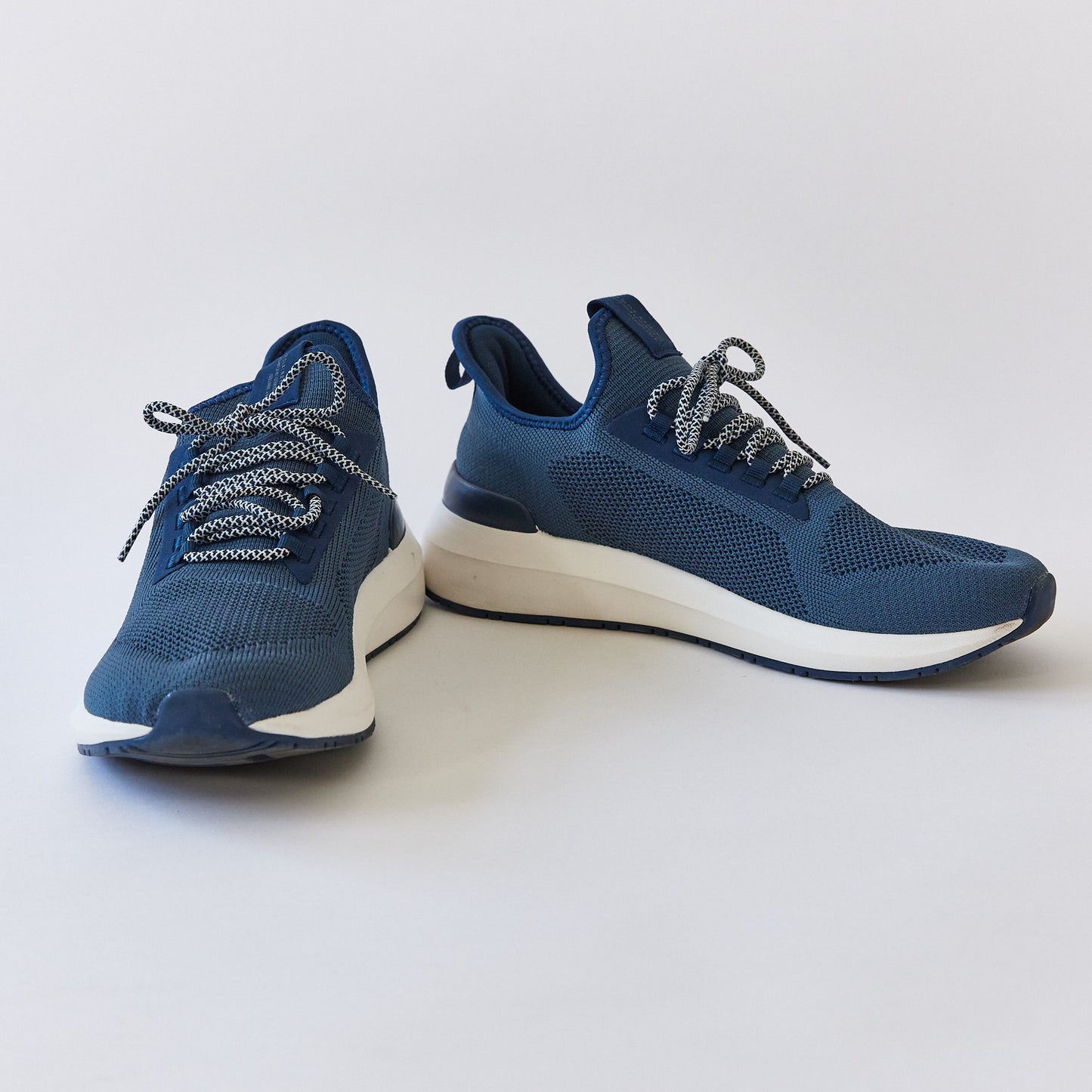 Blue lace up running trainer size 10
