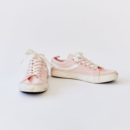 Pink and white lace up trainer size 5