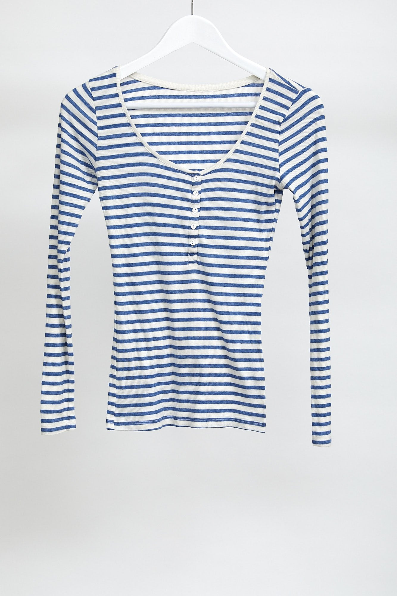 Womens Blue And White Stripe Long Sleeve Top: Size Small