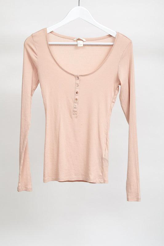 Womens Pink Scoop Neck Long Sleeve button up T-Shirt: Size Small