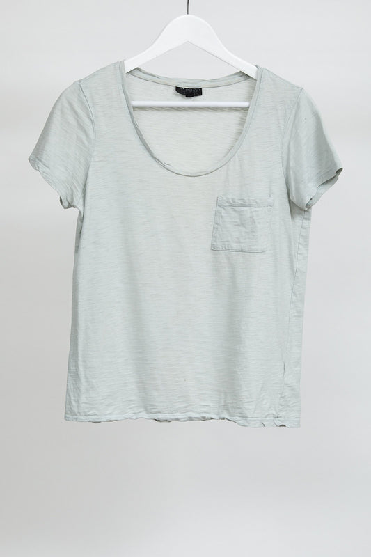 Womens Mint Green Short Sleeve T-Shirt: Size Small